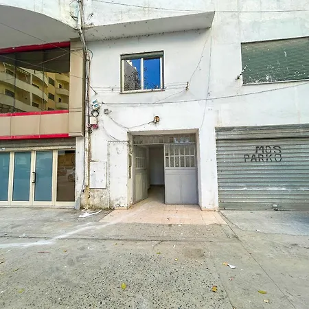 1 Bedroom 637 *