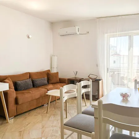 1 Bedroom 637 * Дуррес